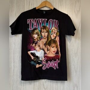 Taylor Swift Graphic Band Tee Black Multicolor Collage Print Size Small